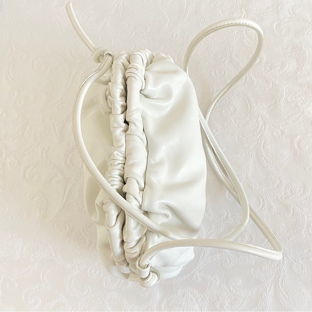 Mansur Gavriel white mini Cloud leather clutch bag - Picture 12 of 16